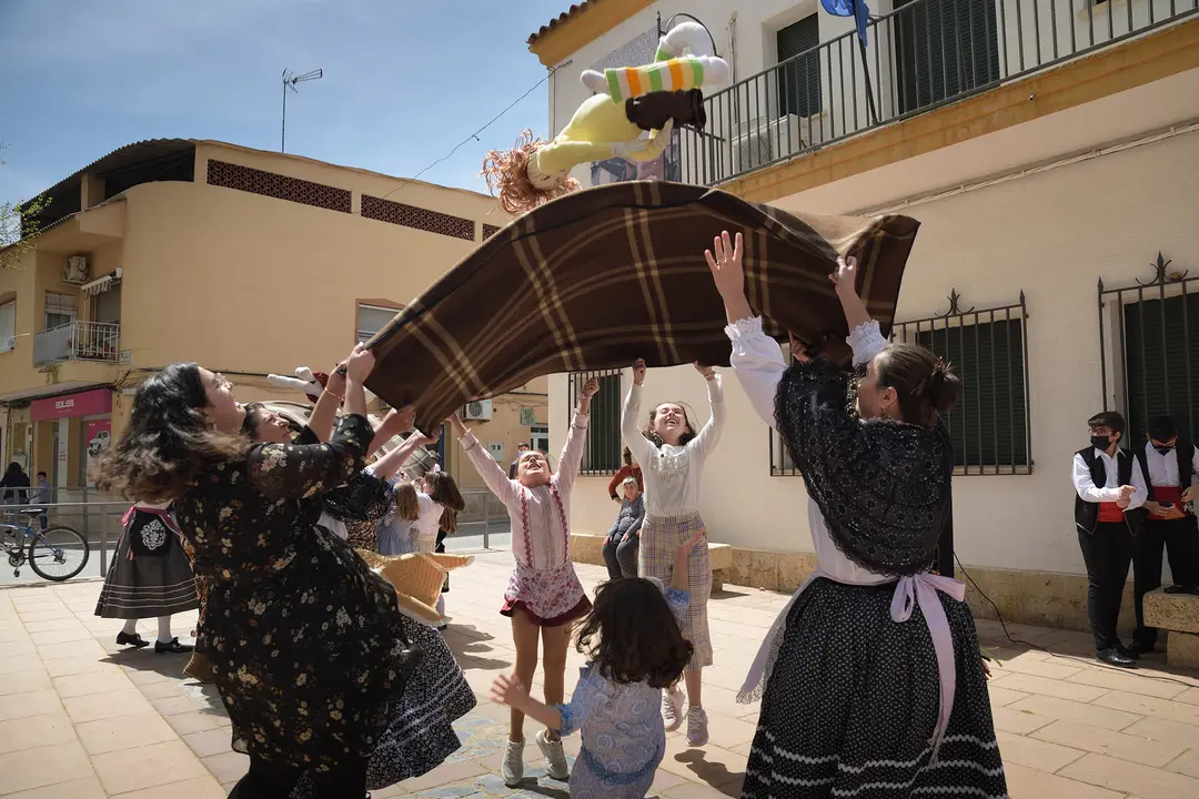 20220417_Manteo del Pelele003_AdeAlba