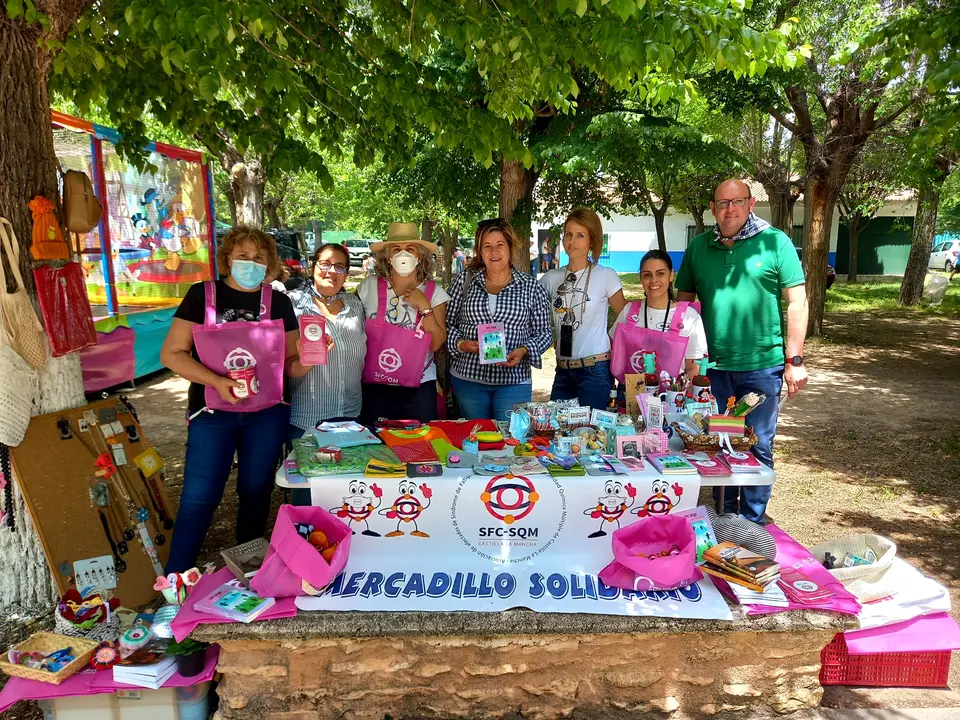San Isidro, mercadillo solidario