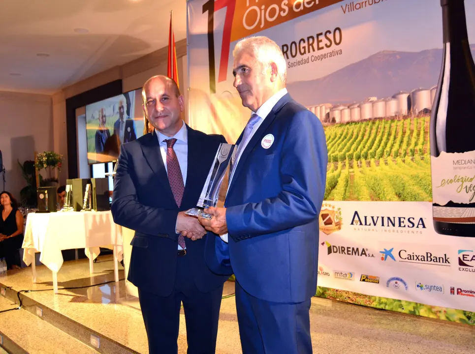 3 PRemio Local Atanasio y Alcalde