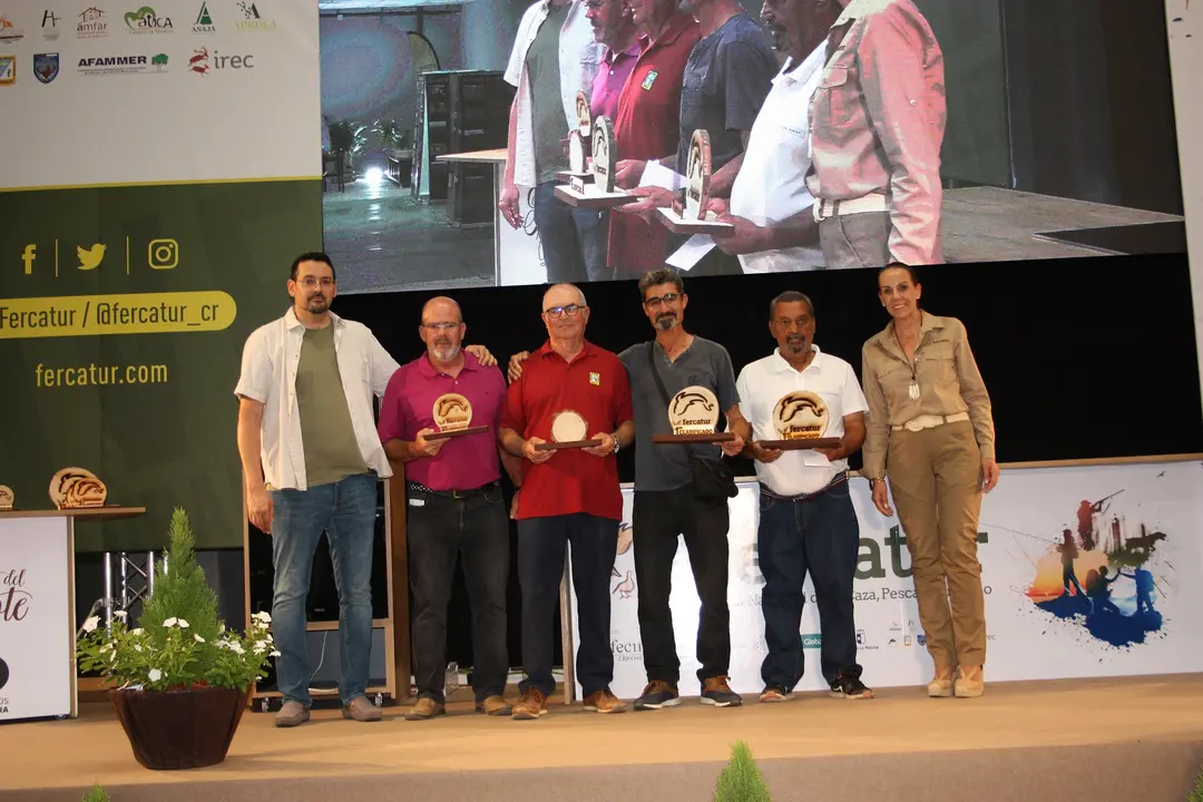 Premios concurso pesca