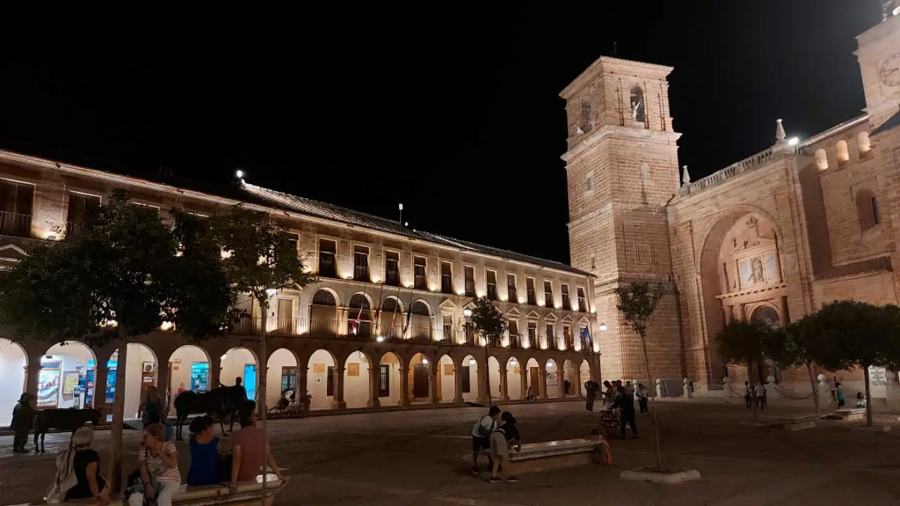 infantes-plaza
