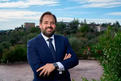 nu&ntilde;ez