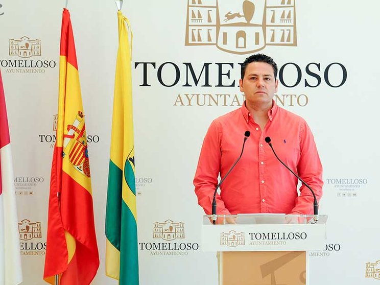 El concejal de Personal y Promoción Económica del Ayuntamiento de Tomelloso, Iván Rodrigo.