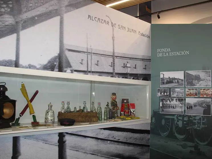 Se trata de un espacio multifuncional donde se explica la relación de Alcázar de San Juan con el ferrocarril.