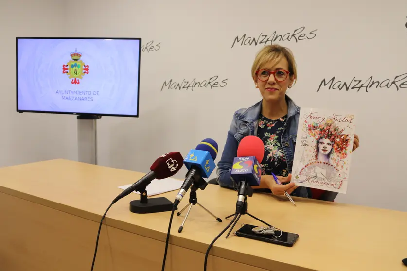 Silvia Cebrián - presentación actos (1)