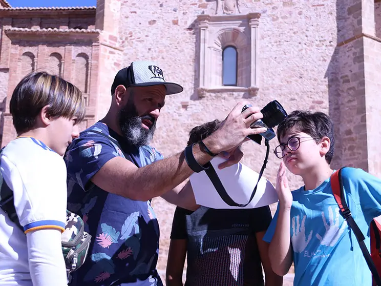 Los niños y niñas que han participado en el taller, alrededor de una veintena durante todo el verano, confiesan estar muy contentos con los conocimientos adquiridos.