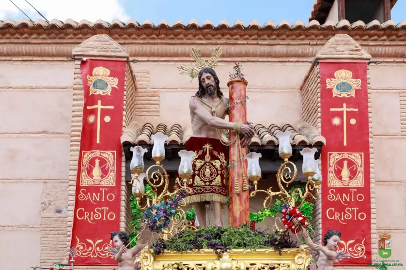 EuropaPress_4684208_procesion_alabardas_cristo_bolanos_calatrava