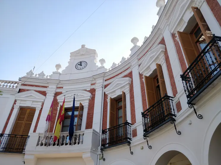 Fachada del Ayuntamiento (junio 2021)