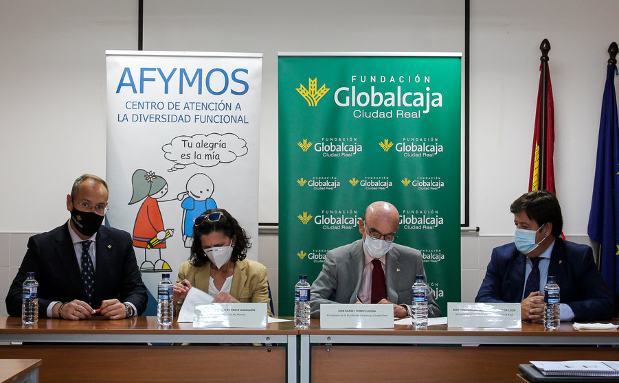 Firma convenio Fundación Globalcaja Ciudad Real - AFYMOS