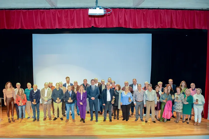 EuropaPress_4837330_acto_homenaje_empleados_jubilados_ayuntamiento_tomelloso