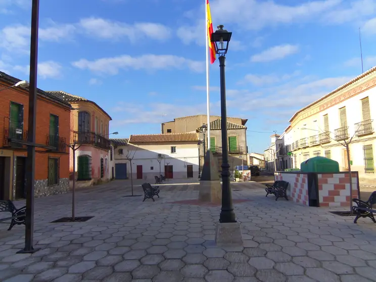 Imagen de archivo de la PLAZA de Granatula