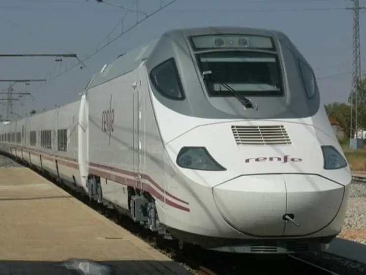 EuropaPress_2126506_tren_talgo