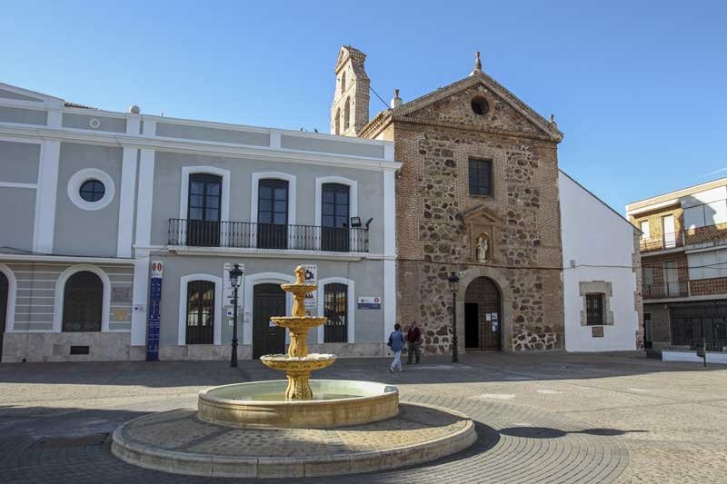 Convento de Carmelitas Descalzos de Almodóvar del Campo. Fuente: turismociudadreal.com