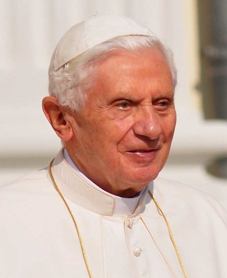 Benedicto XVI en 2011.  Fuente: es.wikipedia.org