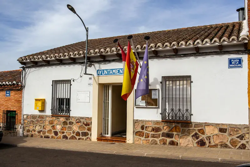 Ayuntamiento de Cañada de Calatrava. Fuente: turismociudadreal.com