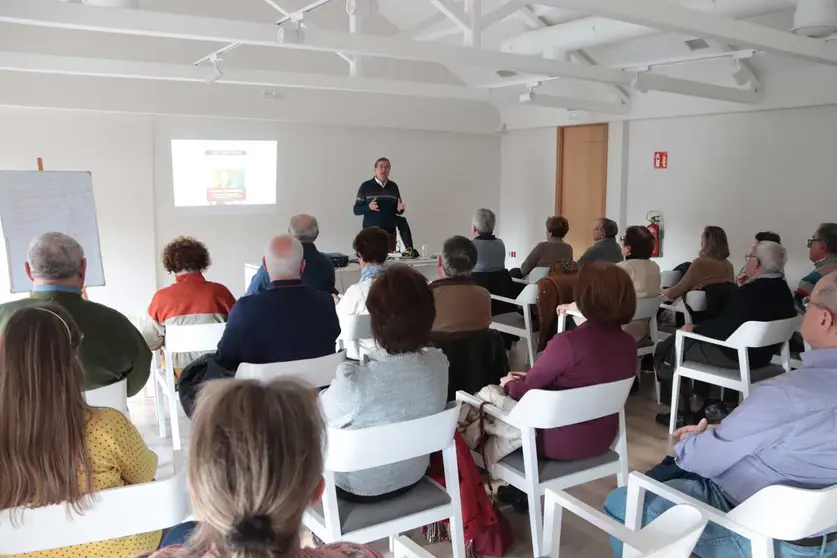 Taller de lecturas comentadas con Antonio Bermúdez (Segunda Juventud).