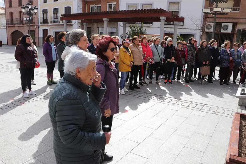 Personas-de-diferentes-edades-han-estado-presentes