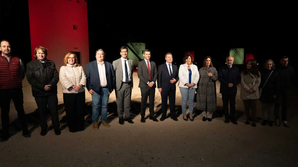 Inauguración de la iluminación artística de los Molinos de Campo de Criptana.