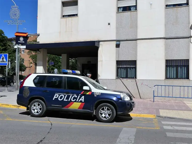 EuropaPress_2140529_coche_policia_nacional