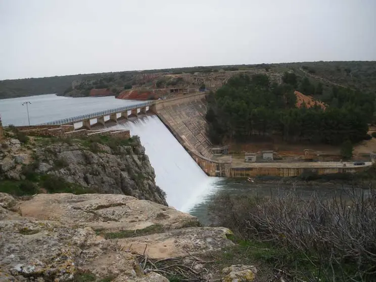 Embalse de Peñarroya. Fuente: es.wikipedia.org