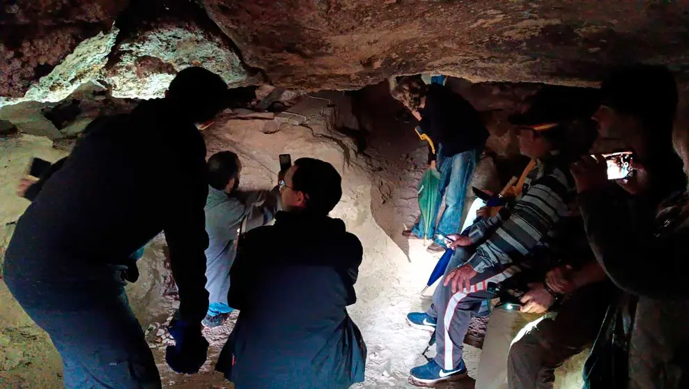 CArrizosa-Jornadas-Interior-Cueva-Toriles-b