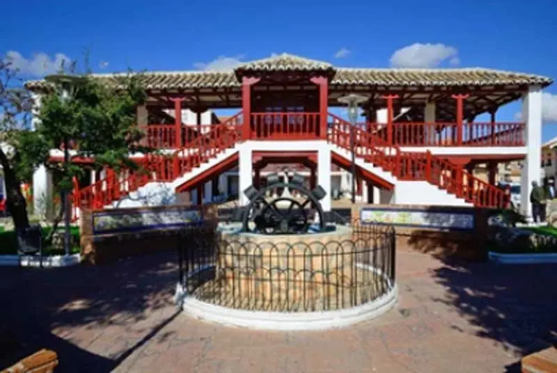 La Plaza Mayor de Puerto L&aacute;pice.