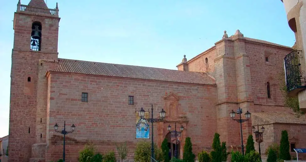 iglesia-de-torre-de-juan-abad