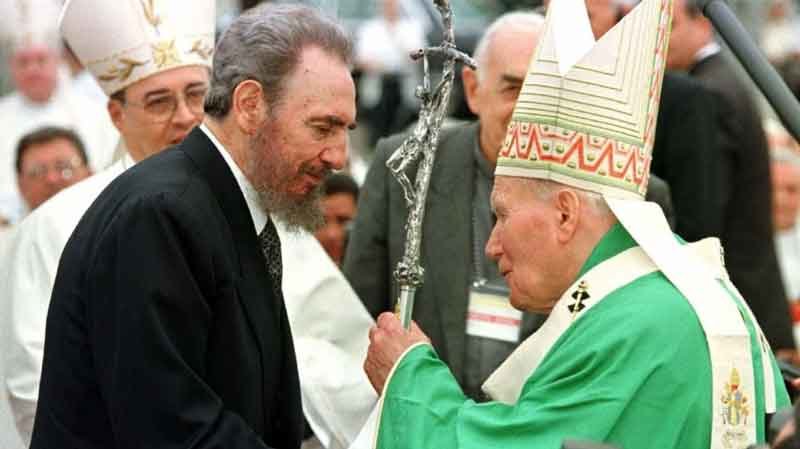 Juan Pablo II visita Cuba. Fuente: angelusenespanol.com