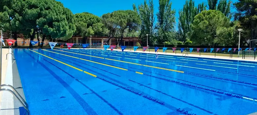 piscina-polideportivo