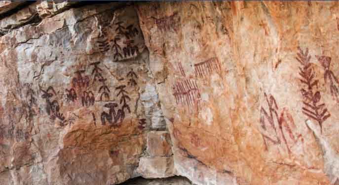 Pinturas rupestres en Fuencaliente. Fuente: cultura.castillalamancha.es