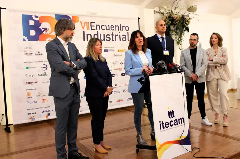 Blanca-Fernández-en-Encuentro-Industrial-B2B-2-(002)