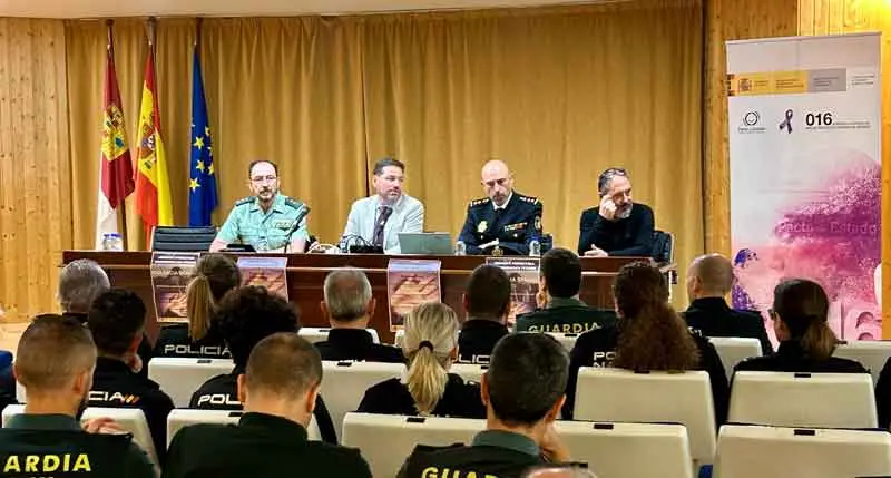 Jornada de formación sobre violencia sexual a los Cuerpos y Fuerzas de Seguridad del Estado en Ciudad Real.