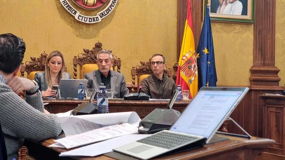 pleno-valdepeñas