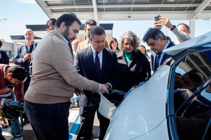 estación-eléctrica-zunder-2