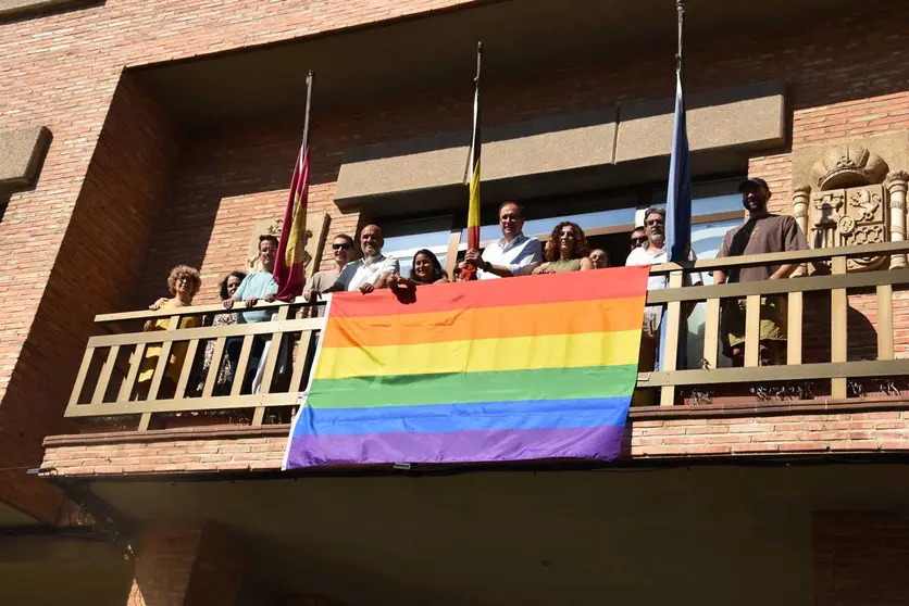 bandera-arcoiris-miguelturra