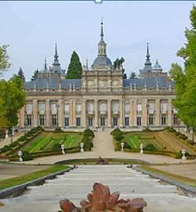 Palacio de La Granja de San Ildefonso (Segovia). Fuente: es.wikipedia.org