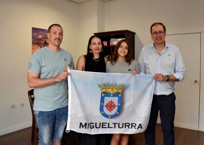 noa-mart&iacute;n-miguelturra-baloncesto