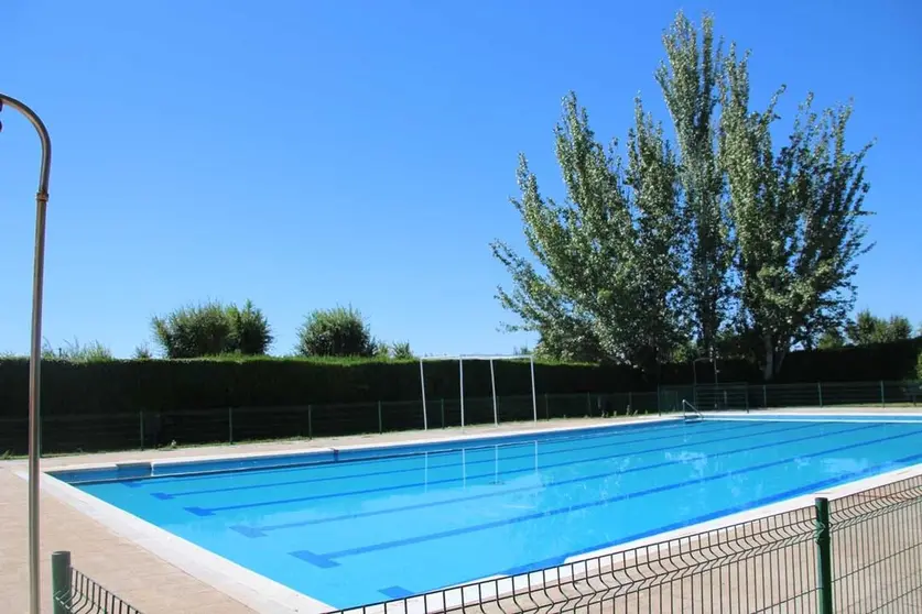piscina-municipal-la-solana