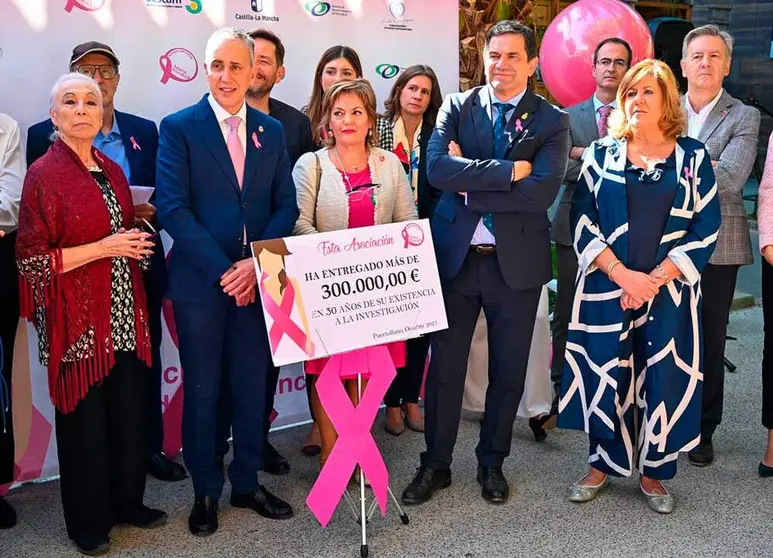 santa-&aacute;gueda-c&aacute;ncer-de-mama