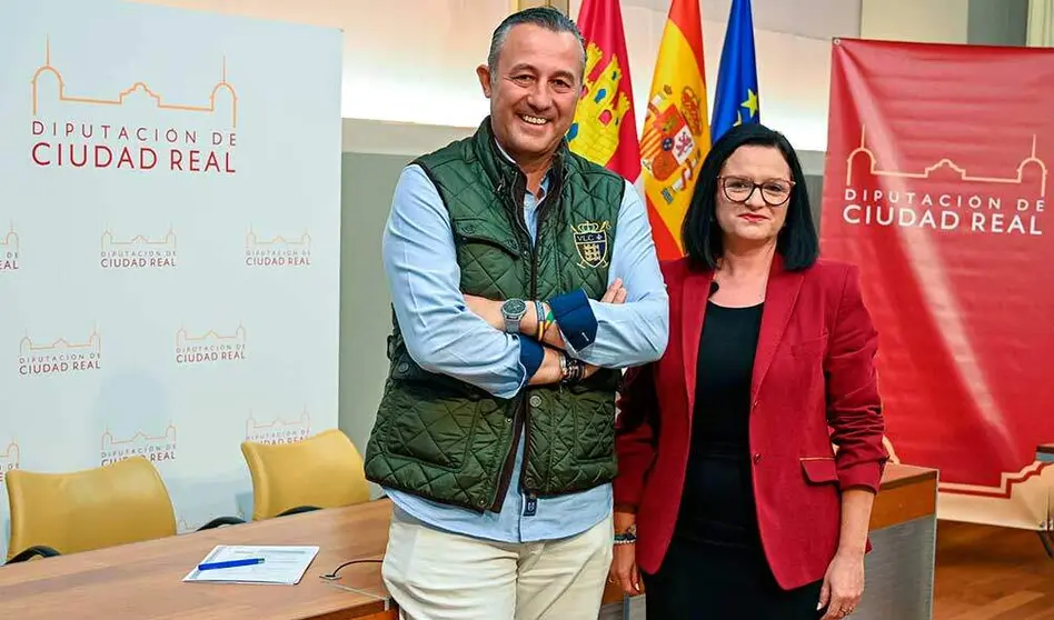 adri&aacute;n-fern&aacute;ndez-y-roc&iacute;o-zarco