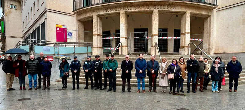 minuto-silencio-subdelegaci&oacute;n
