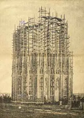 Construcci&oacute;n de la Sagrada Familia, en Barcelona. Fuente: elnacional.cat