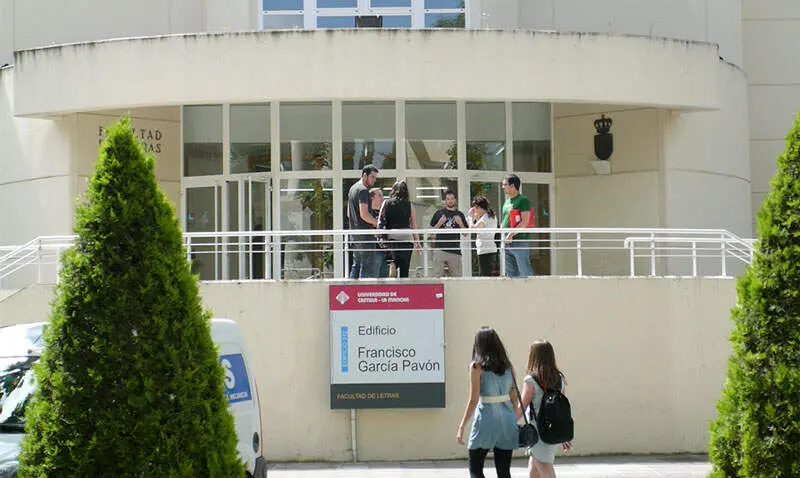 facultad-de-letras-uclm