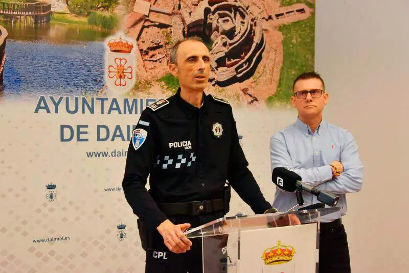 subinspector-y-concejal-policia-daimiel