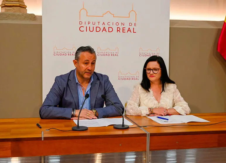 roc&iacute;o-zarco-adri&aacute;n-fern&aacute;ndez