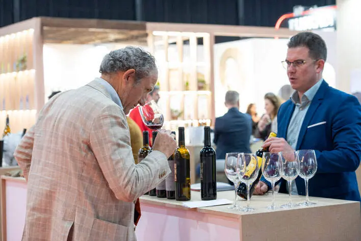 fenavin-galeria-vino