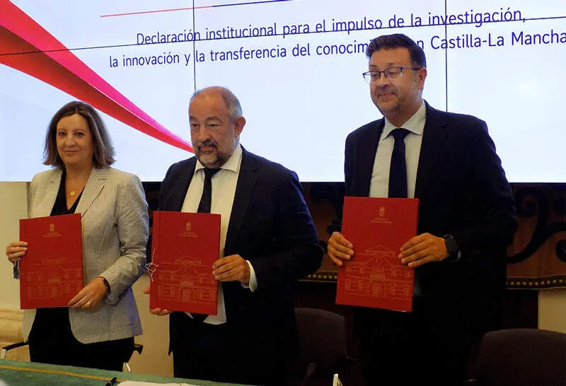 firma-adenda-uclm