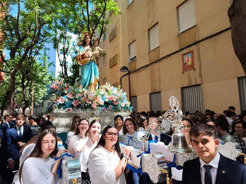 mar&iacute;a-auxiliadora-1