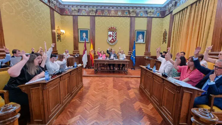 pleno-junio-valdepe&ntilde;as