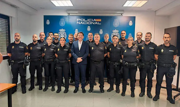 polic&iacute;a-nacional
